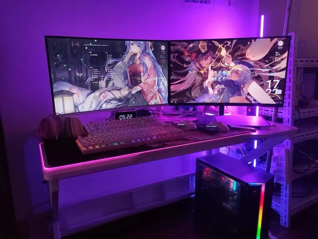 Lâmpada de esquina RGB ajustável e controlada de forma inteligente para decoração de férias em design simples