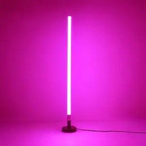 1.5m Lâmpadas de jogos Sala de estar Lâmpadas de humor ambiente com lâmpada de piso LED de canto