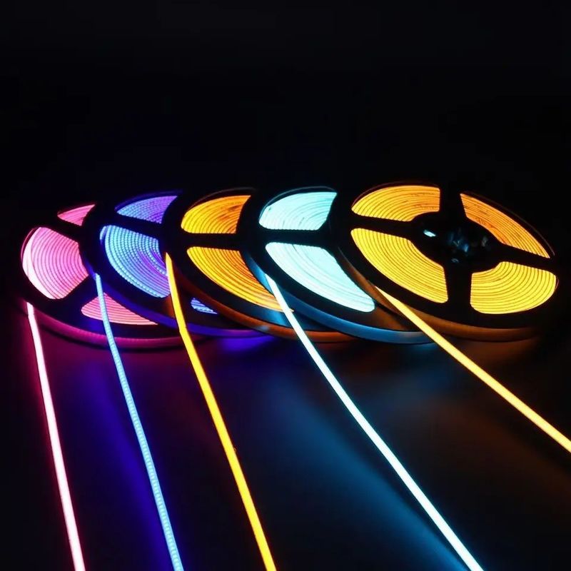 RGB Flexible Strip 756leds COB DC 12V LED Strip Light com 100lm/w Eficiência luminosa