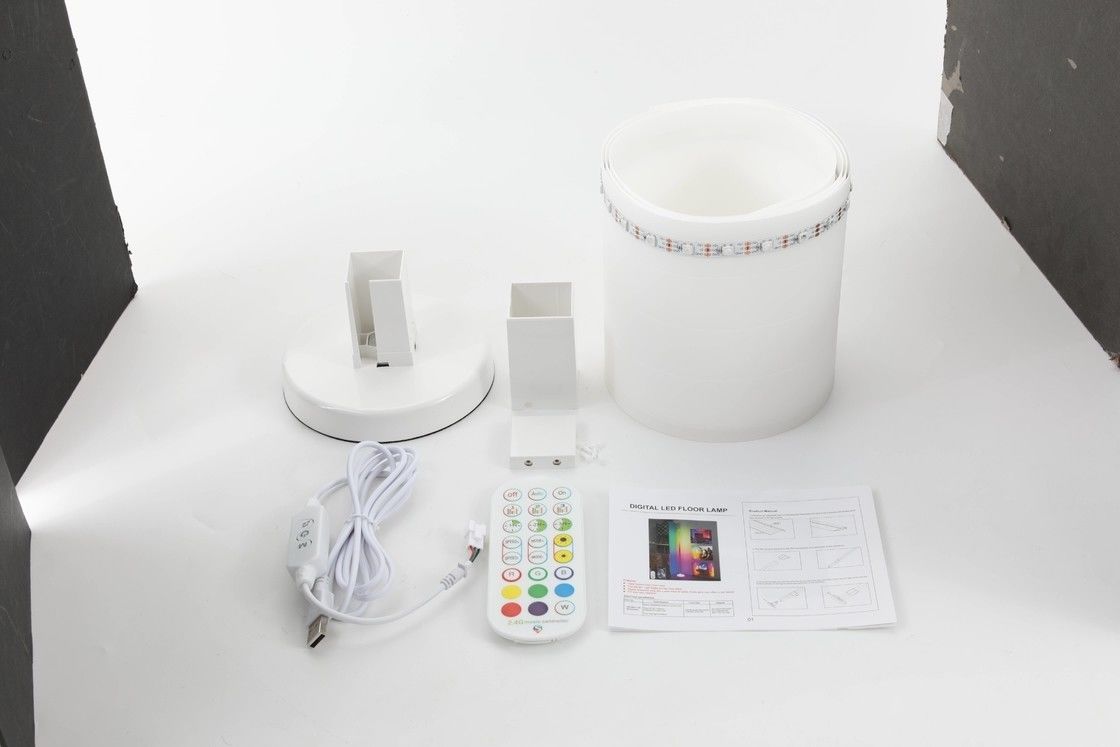 Material do corpo da lâmpada ABS 5V DC Input RGBIC Corner Standing Lamp App Smart Home Lights