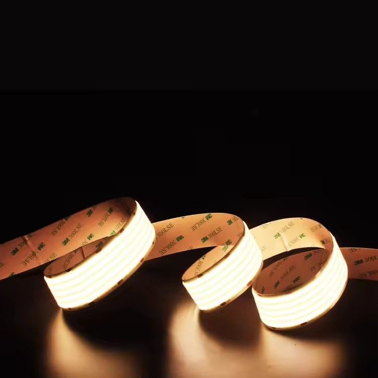 Super Wide 1600LEDs Ultra Wide COB LED Strip 80 Color Rendering Index IP20 Rated 30000 horas de trabalho para o projeto